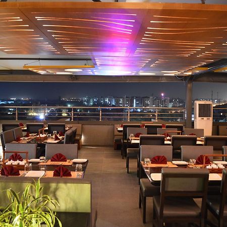 7 Wonders Hotel Gandhinagar Kültér fotó